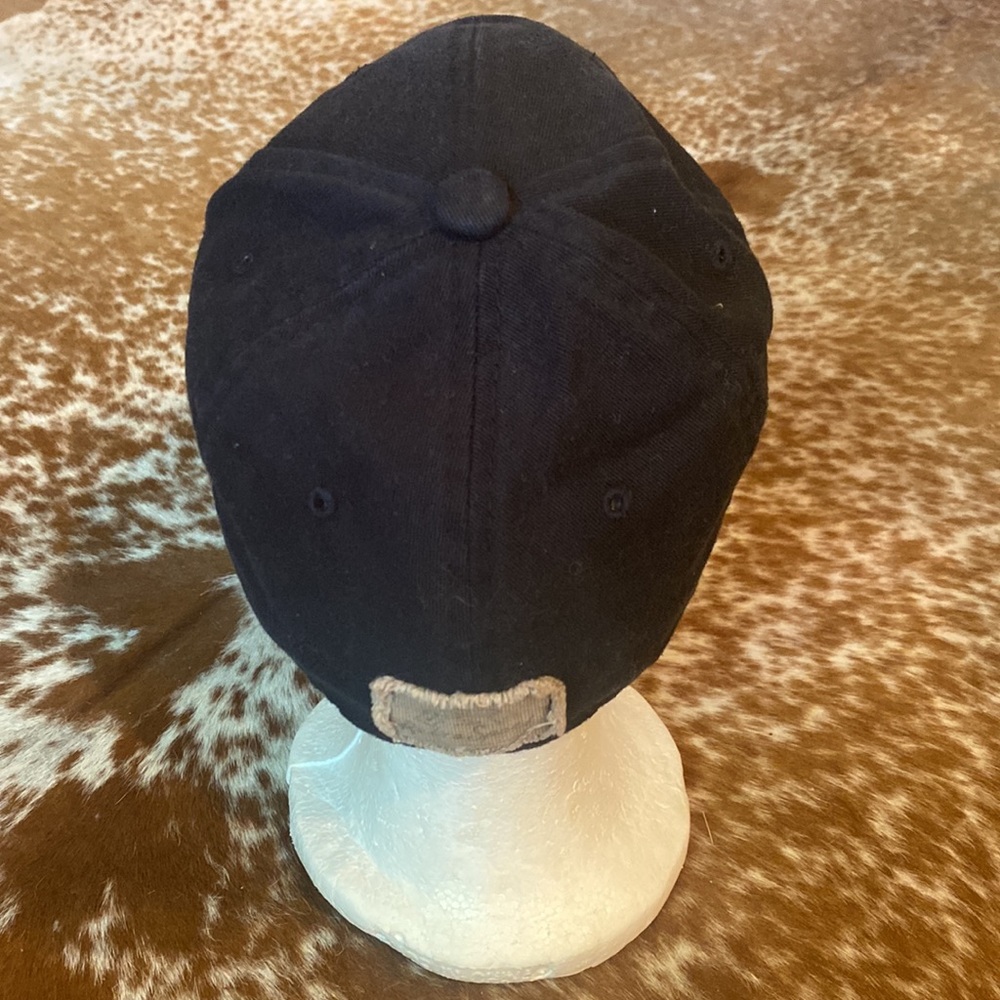 Reebok hat - Picture 3 of 6